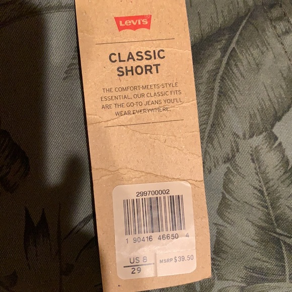 Levi’s Green Hawaiian Palm Tree Print Shorts - Picture 4 of 5